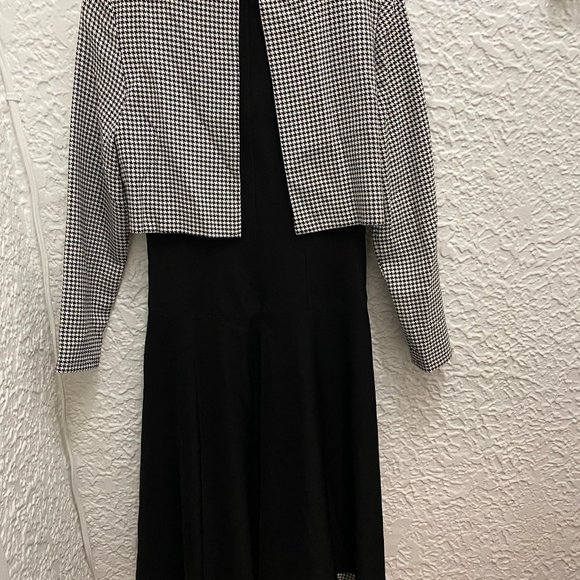 Long dress - Picture 4 of 7